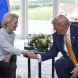 Санкції проти РФ – Урсула фон дер Ляєн та Трамп обговорили 19-й пакет санкцій проти РФ
