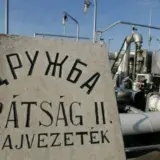 Єврокомісія вигадала, як розірвати зв’язки Угорщини та Словаччини з РФ