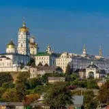 В Почаевской лавре проводят обыски