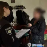Пьяная бабушка избила трехмесячного внука в Одессе