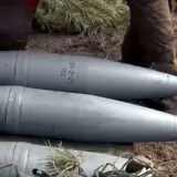 Северная Корея отправляет в РФ старые боеприпасы