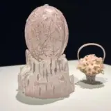 «Зимнее» хрустальное яйцо Фаберже было продано аукционным домом Christie’s 30,2 млн долларов