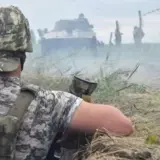 Зеленский требует ввода международных войск в Украину