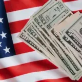 Инвесторы вложили в США рекордные 132 миллиарда