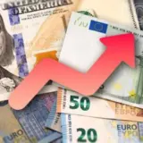 Курсы доллара и евро установят новые исторические рекорды