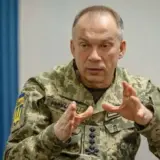 Украина будет и обороняться и проводить наступательные операции – Сырский