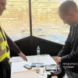 У Києві адвокат обіцяв клієнту за $25 тисяч домовитися про зняття з військового обліку