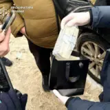 В Киеве продавали фальшивые доллары за полцены
