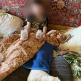 Киевлянка на две недели оставила сына в квартире без еды и воды