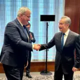 Китай решил предоставить Украине дополнительный пакет гуманитарной энергетической помощи