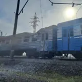 Обстріл Дніпропетровської області – російський дрон атакував приміський поїзд
