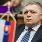 Фіцо пригрозив заблокувати виділення кредиту ЄС для України разом із Угорщиною