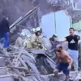 В историческом центре Стамбула 22 марта обрушились 2 дома — есть пострадавшие