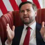 США еще немного, но продолжат войну с Ираном