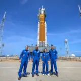 НАСА 1 квітня запустить космічний корабель до Місяця з людьми на борту
