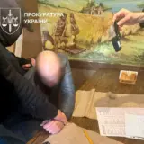 Чиновник «Укрзализныци» вымогал $100 тысяч за демонтаж путей