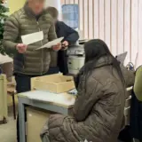 У Черкаській області робітниця банку обдурила бабусю загиблого військового на 1 мільйон