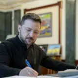 Зеленский продлил действие военного сбора на три года