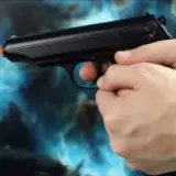 В Чернигове 19 апреля мужчина открыл стрельбу по прохожим на улице