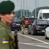 В июне 2026 года на границе Украина заработает єЧерга для частных авто