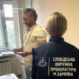 Мобилизация в Украине – депутат и бармен предлагали мужчинам за $17 тысяч трансфер в Румынию