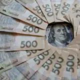 НБУ на 27 травня ще раз рекордно знецінив гривню до долара