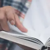 Сколько книг прочитали украинцы в 2025 году, выяснили социологи