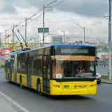 Обстріл Києва – громадський транспорт курсує зі змінами