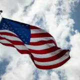 США ініціюють запровадження додаткових мит до 12,5% на імпорт із 60 країн