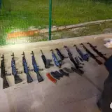 Поліцейський продав зброї на мільйон у Кропивницькому