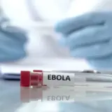 Інфіковані Еболою протягом 30 днів потрапити до транзитних аеропортів Європи та Азії